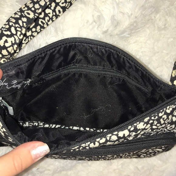 Vera Bradley cheetah purse - Picture 4 of 5